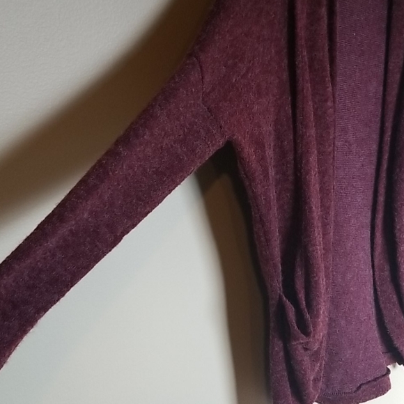 Cardigan - Picture 2 of 5